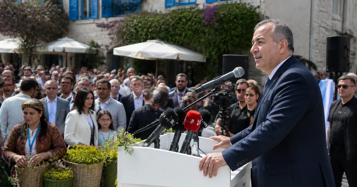 Çeşme'de Festival Bereketi: Alaçatı Otları Dünyaya Açıldı